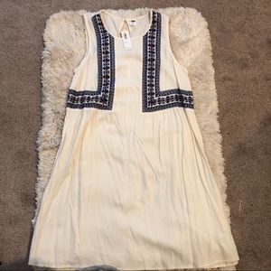 NWT Old Navy embroidered swing dress size XS